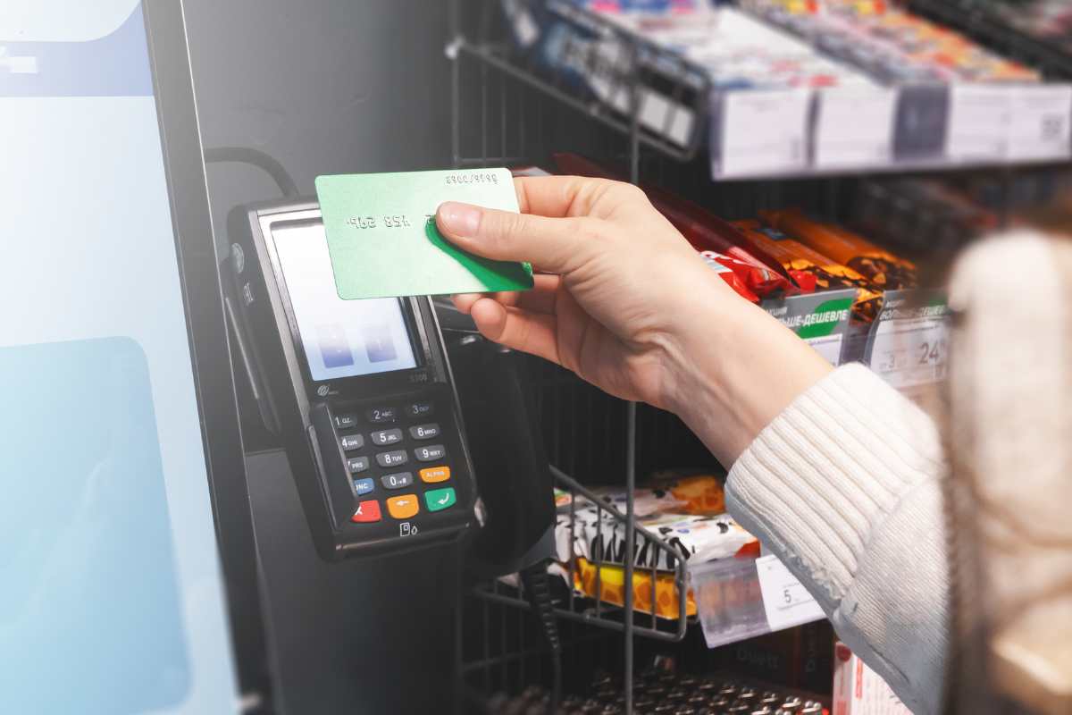 Pagamento con il POS, è già attivo il controllo automatico dell’agenzia delle entrate